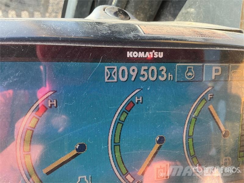 Komatsu PC350LC-8 Kāpurķēžu ekskavatori