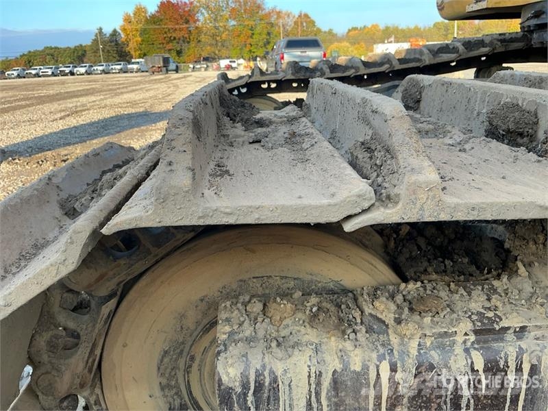 Komatsu PC350LC-8 Kāpurķēžu ekskavatori