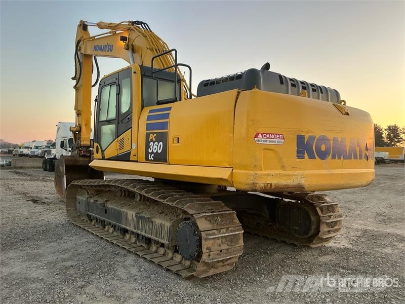 Komatsu PC360LC-10 Tracked Excavator Roomikekskavaatorid