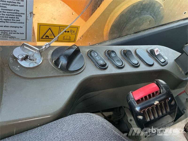 Komatsu PC360LC-10 Tracked Excavator Roomikekskavaatorid