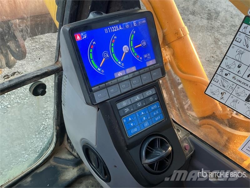 Komatsu PC360LC-10 Tracked Excavator Roomikekskavaatorid