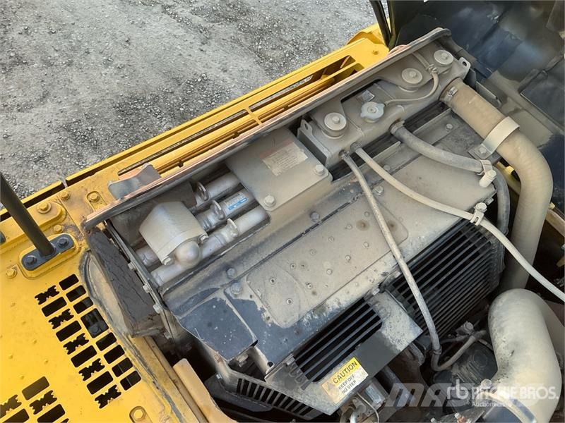 Komatsu PC360LC-10 Tracked Excavator Roomikekskavaatorid