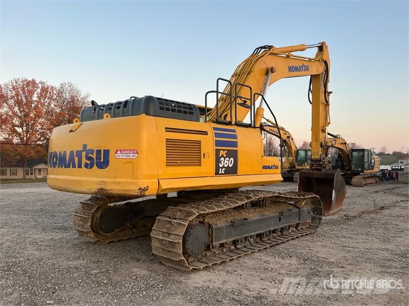 Komatsu PC360LC-10 Tracked Excavator Roomikekskavaatorid