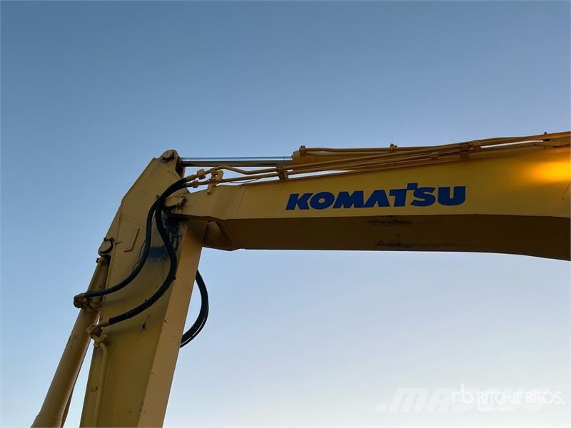 Komatsu PC360LC-10 Tracked Excavator Roomikekskavaatorid