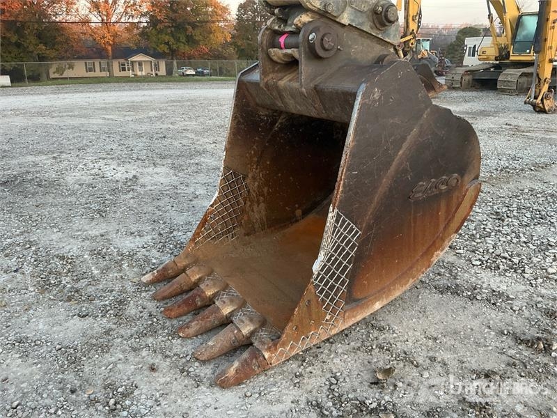 Komatsu PC360LC-10 Tracked Excavator Roomikekskavaatorid