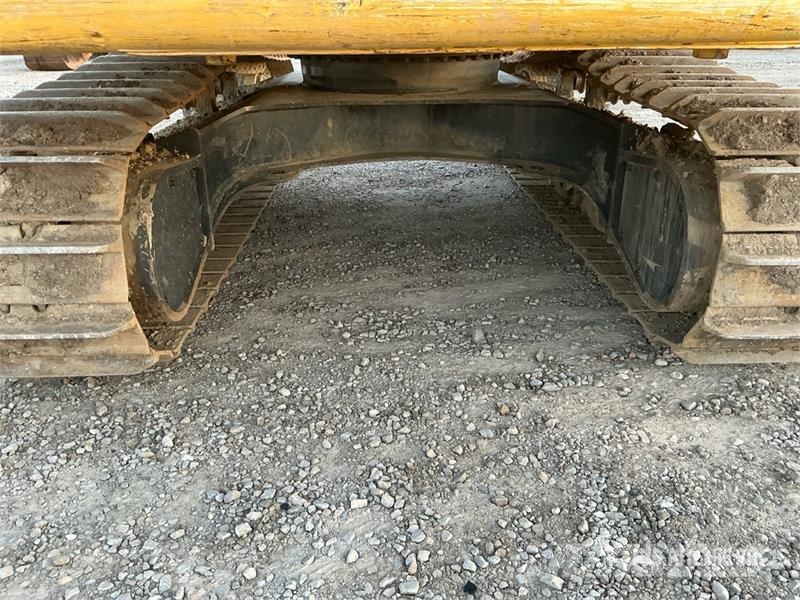 Komatsu PC360LC-10 Tracked Excavator Roomikekskavaatorid