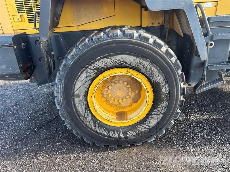 Komatsu WA320-6 Wheel Loader Pás carregadoras de rodas