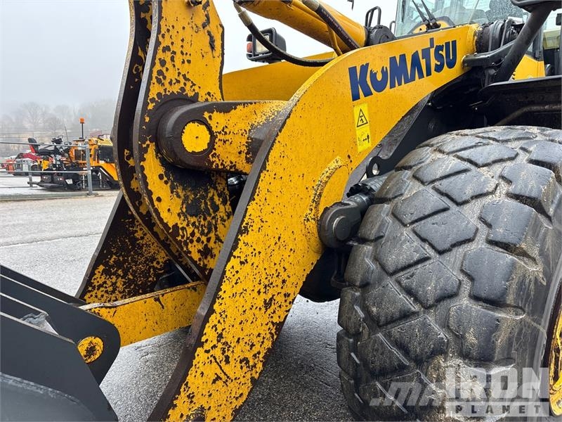 Komatsu WA500-8 Wheel Loader Radlader