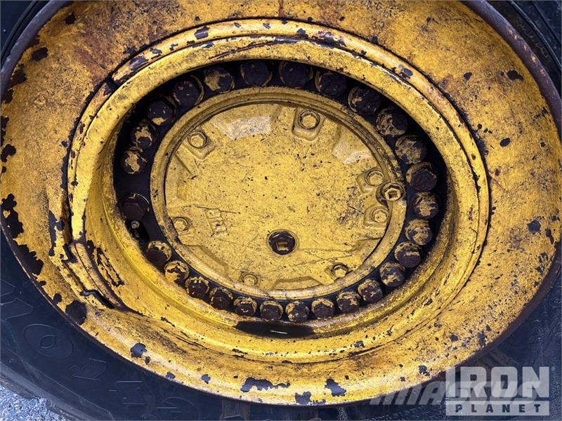 Komatsu WA500-8 Wheel Loader Radlader