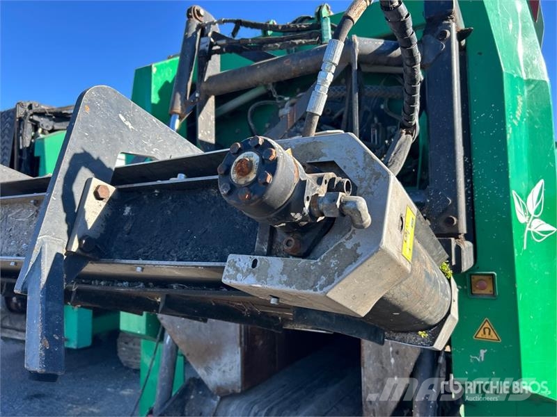 Komptech Terminator 5000S Tracked Shredder آلات تمزيق المخلفات