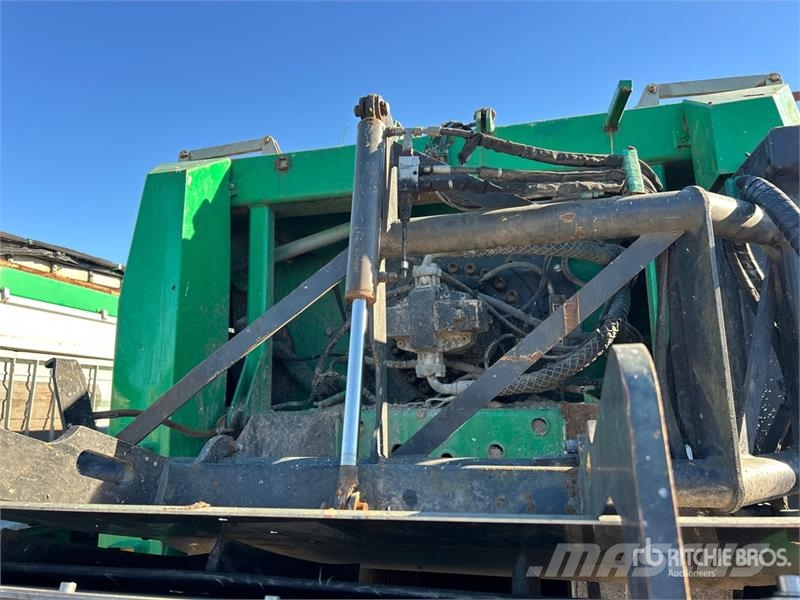Komptech Terminator 5000S Tracked Shredder آلات تمزيق المخلفات