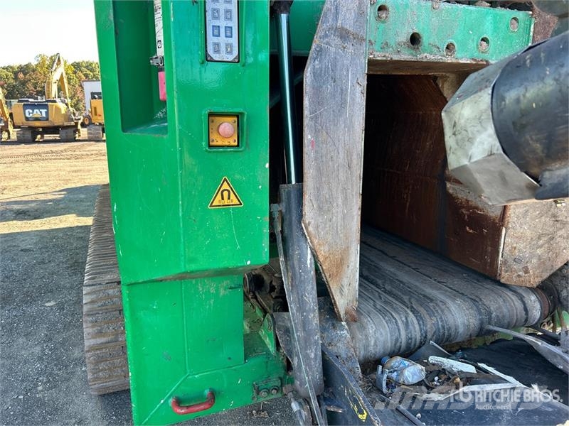 Komptech Terminator 5000S Tracked Shredder آلات تمزيق المخلفات