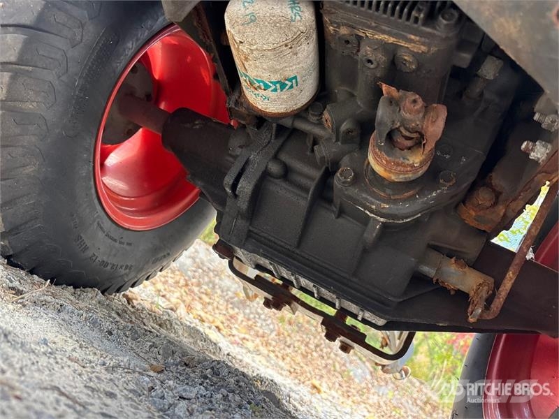 Kubota BX2380 4WD Utility Tractor Kompakttraktorer