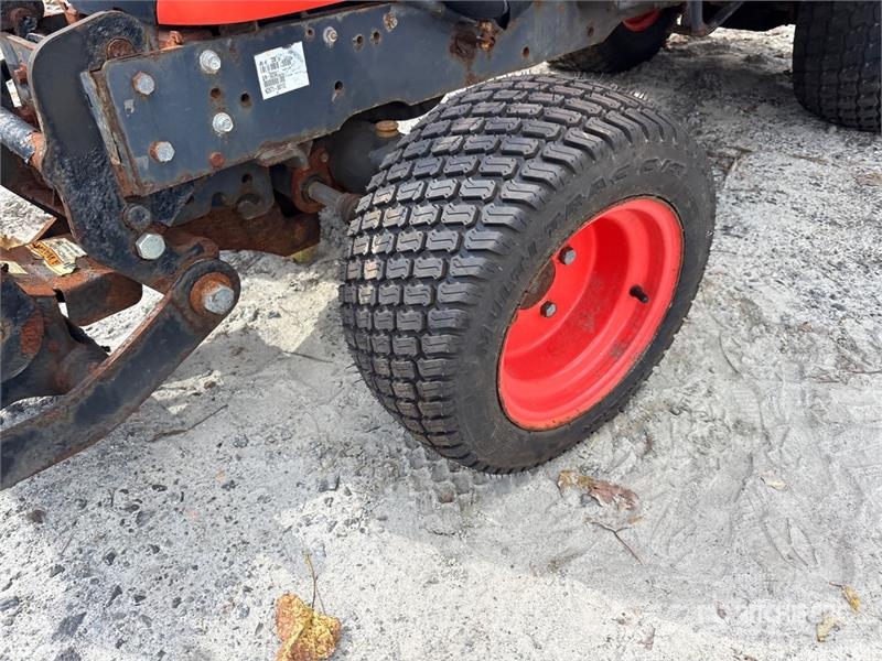 Kubota BX2380 4WD Utility Tractor Micro tracteur