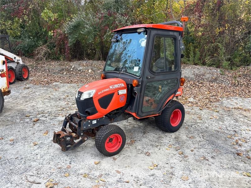 Kubota BX2380 4WD Utility Tractor Kompakttraktorer