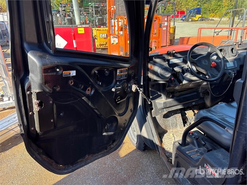 Kubota RTV-X1100C 4x4 Utility Vehicle (Inoperable) ユーティリティー機械