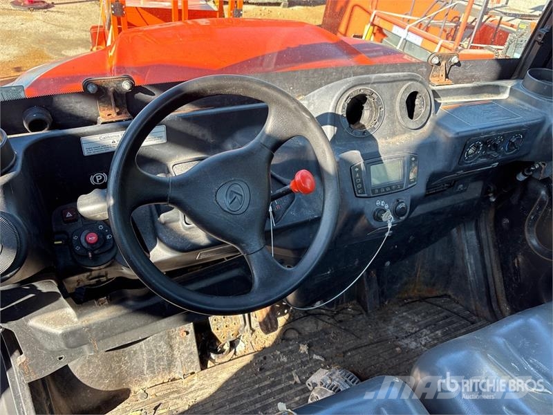 Kubota RTV-X1100C 4x4 Utility Vehicle (Inoperable) ユーティリティー機械