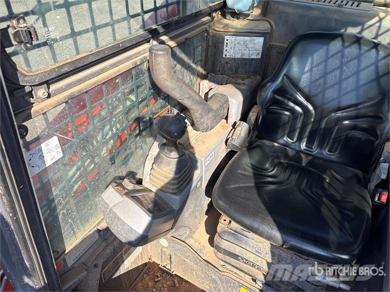 Kubota SVL65-2 Compact Track Loader Chargeuse compacte