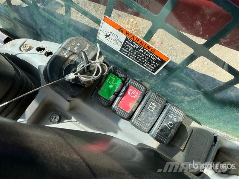 Kubota SVL75-2 لوادر انزلاقية التوجيه