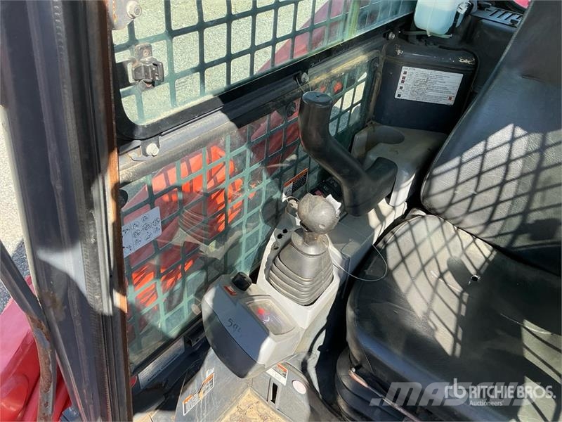 Kubota SVL75-2 لوادر انزلاقية التوجيه