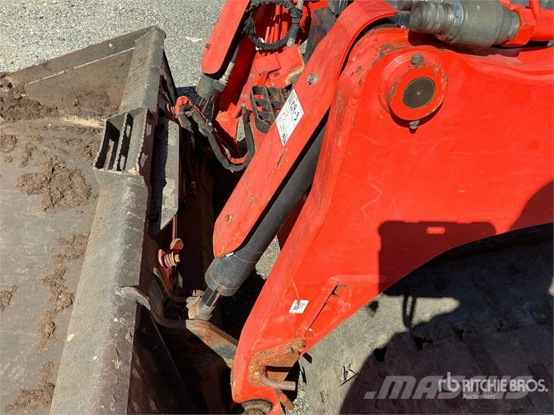 Kubota SVL75-2 لوادر انزلاقية التوجيه