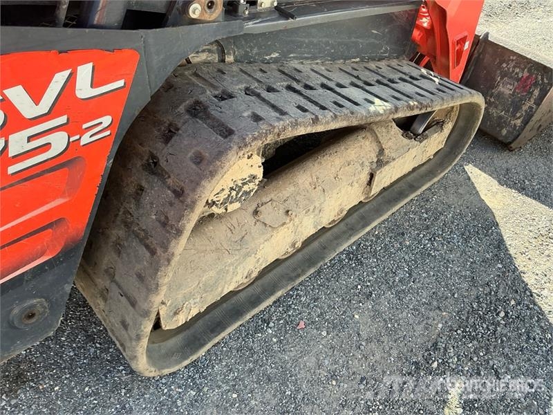 Kubota SVL75-2 لوادر انزلاقية التوجيه
