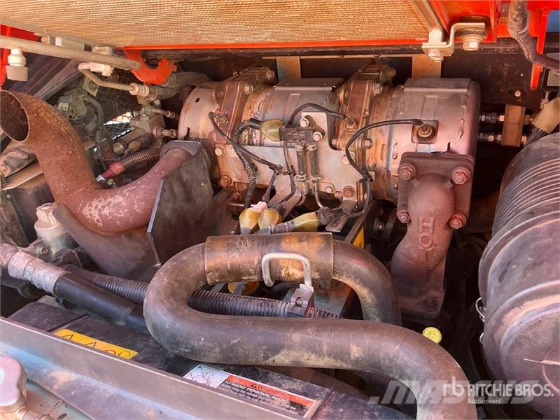 Kubota SVL75-2 لوادر انزلاقية التوجيه
