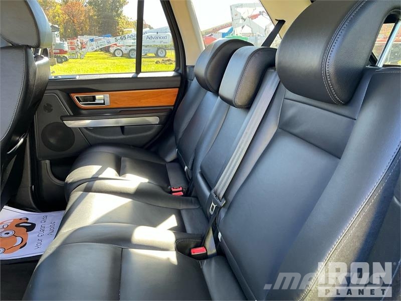 Land Rover Range Rover Sport HSE AWD SUV Voiture