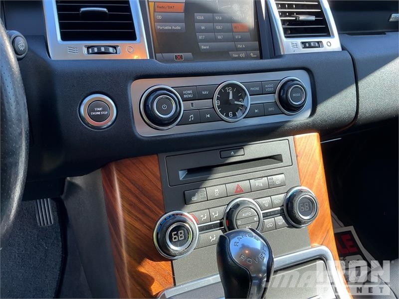 Land Rover Range Rover Sport HSE AWD SUV Voiture
