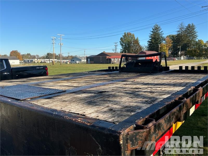 Ledwell 48 ft T/A Hydraulic Tail Trailer 低架裝載車