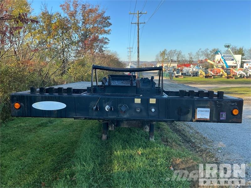 Ledwell 48 ft T/A Hydraulic Tail Trailer 低架裝載車