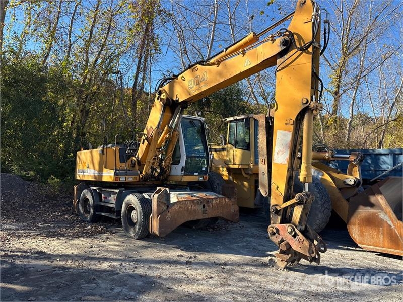 Liebherr A904 Litronic Wheel Excavator Bagri na kolesih