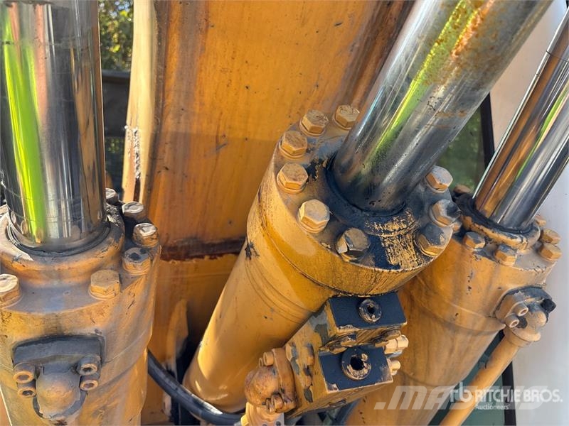 Liebherr A904 Litronic Wheel Excavator Bagri na kolesih
