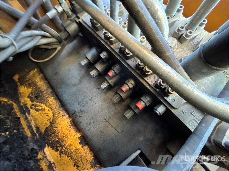 Liebherr A904 Litronic Wheel Excavator Bagri na kolesih