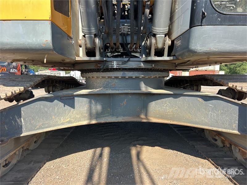 Liebherr R936 K LC Tracked Excavator Beltegraver