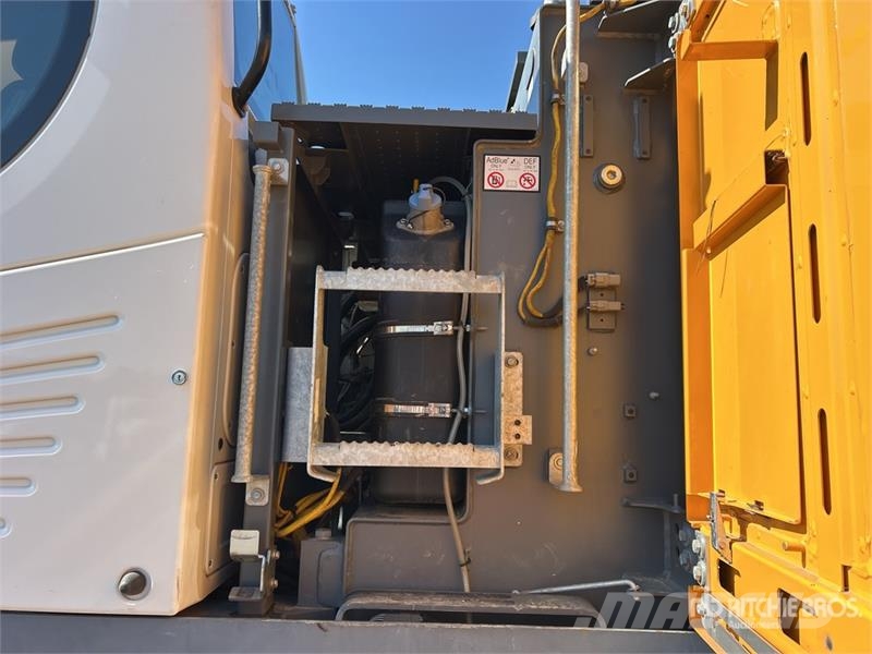 Liebherr R936 K LC Tracked Excavator Beltegraver