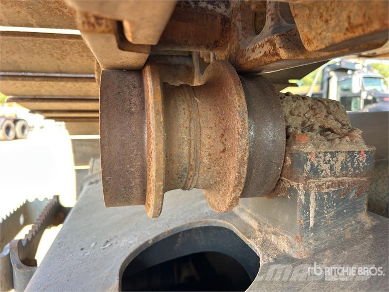 Liebherr R936 K LC Tracked Excavator Beltegraver