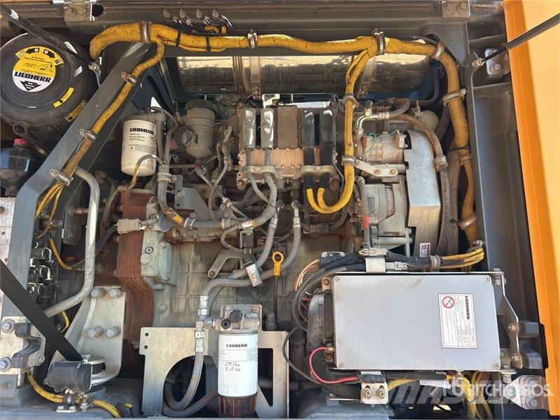 Liebherr R936 K LC Tracked Excavator Beltegraver