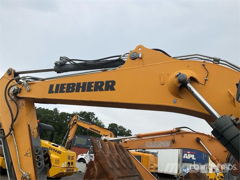 Liebherr R936LC Tracked Excavator Beltegraver