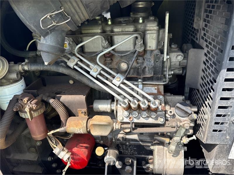 Lincoln K2711-2 46 A Mobile Multi-Process Engine Driven We Welding Equipment