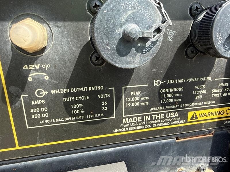 Lincoln K2711-2 46 A Mobile Multi-Process Engine Driven We Welding Equipment