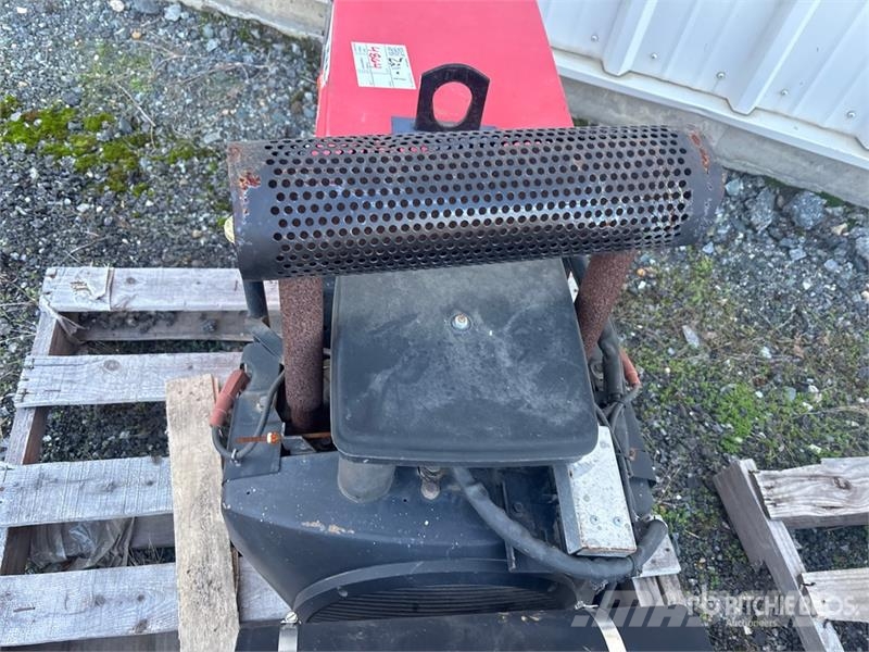 Lincoln WP225G7 225 A Skid-Mounted Multi-Process Engine Dr ماكينات لحام