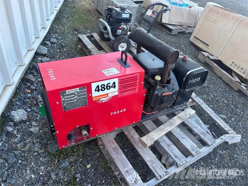 Lincoln WP225G7 225 A Skid-Mounted Multi-Process Engine Dr ماكينات لحام