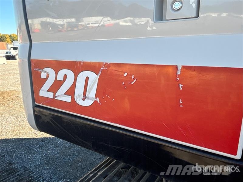 Link-Belt 220 X4S Tracked Excavator Crawler excavators