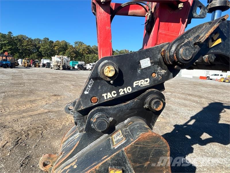 Link-Belt 220 X4S Tracked Excavator Crawler excavators
