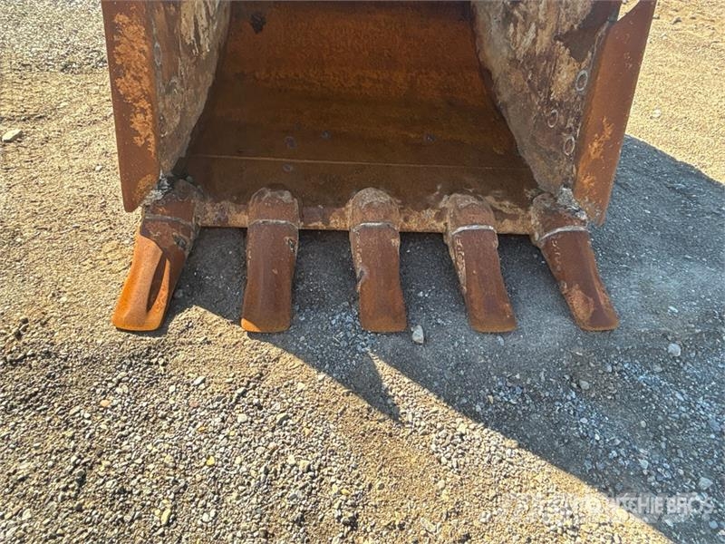 Link-Belt 220 X4S Tracked Excavator Crawler excavators