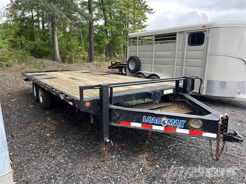 Load Trail 22 ft T/A Tilt Deck Trailer Low loaders
