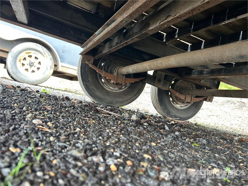 Load Trail 22 ft T/A Tilt Deck Trailer Low loaders