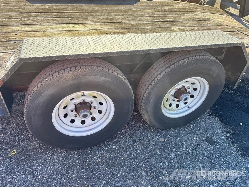 Lucon 4T202HDBW 20 ft T/A Equipment Trailer 차량 운반용 트레일러