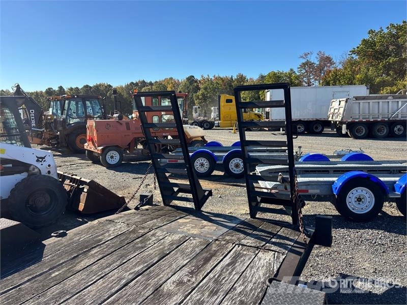 Lucon 4T202HDBW 20 ft T/A Equipment Trailer 차량 운반용 트레일러